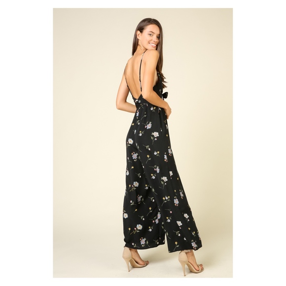 Black Floral Front Tie Wide Leg Casual Jumpsuit - Picture 4 of 8